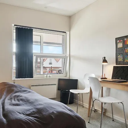 Apartment Bad, Lejl, 103 *